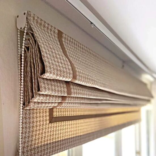 Римские шторы с пультом управления